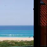 Supertubos Hostal *