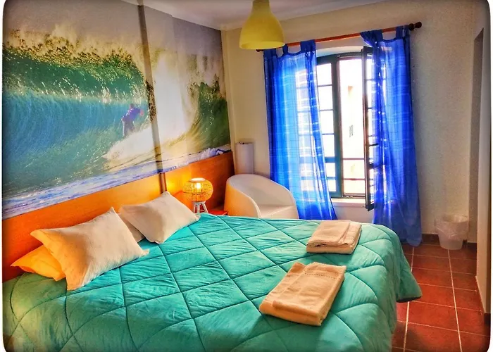 Supertubos Hostel Atouguia Da Baleia