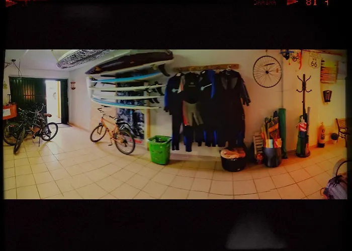 Supertubos Hostel Atouguia Da Baleia