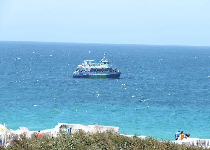 Hostel Supertubos Atouguia Da Baleia