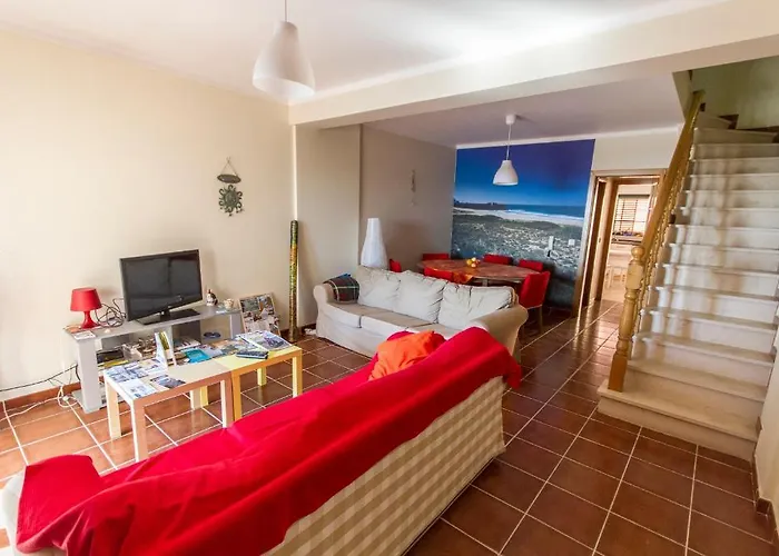 Hostel Supertubos Atouguia Da Baleia