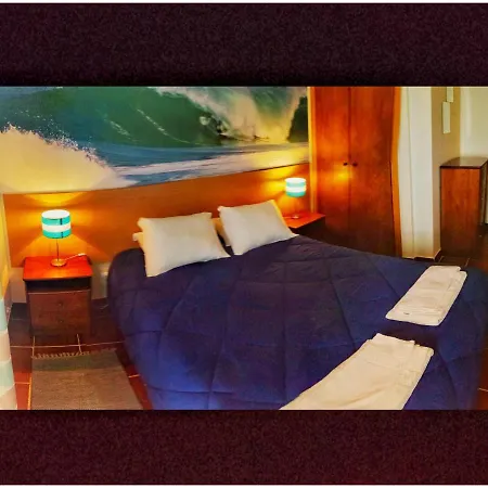 Supertubos Atouguia Da Baleia