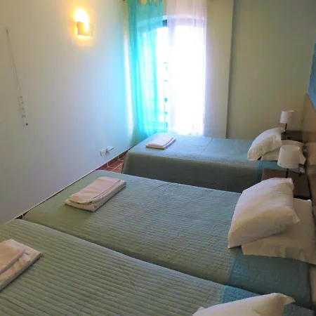 Auberge de jeunesse Supertubos