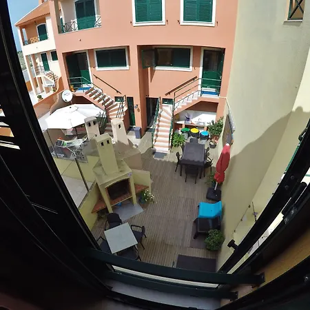 Auberge de jeunesse Supertubos *