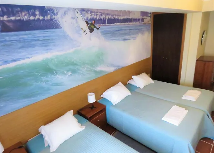 Hostel Supertubos *